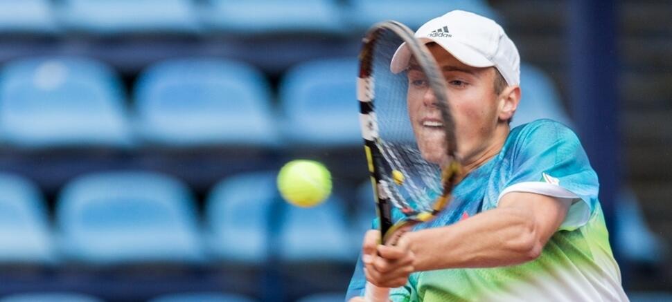 News: Tenis: Kacper Żuk mistrzem Polski do lat 23