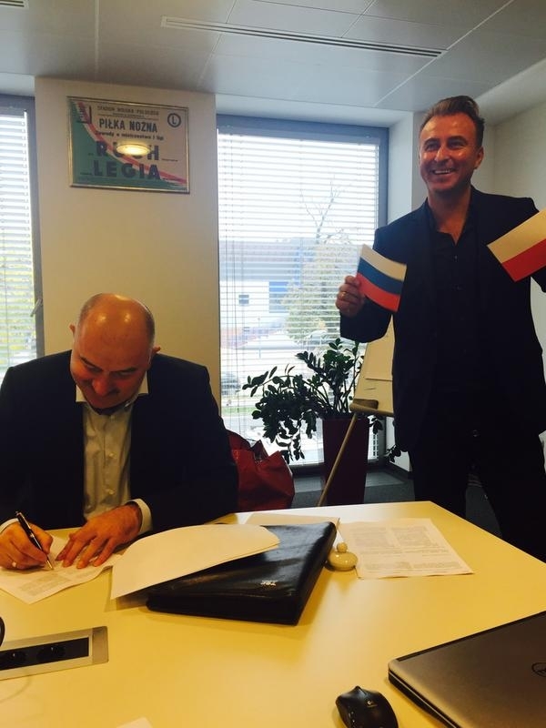 News: Czerczesow podpisał kontrakt z Legią