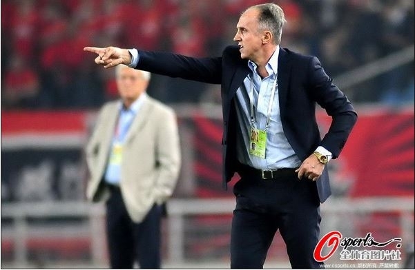 News: Dragomir Okuka nie jest już trenerem Jiangsu Sainty