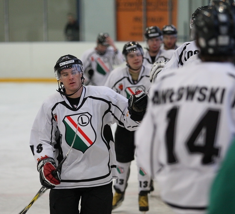 News: Hokej: Patryk Wąsiński kapitanem drużyny