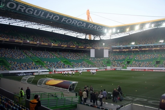 News: Piłkarze Legii trenowali na stadionie Sportingu