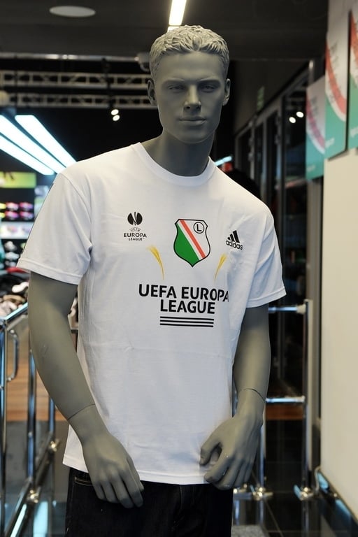 News: Pamiątki z herbem i logo Europa League