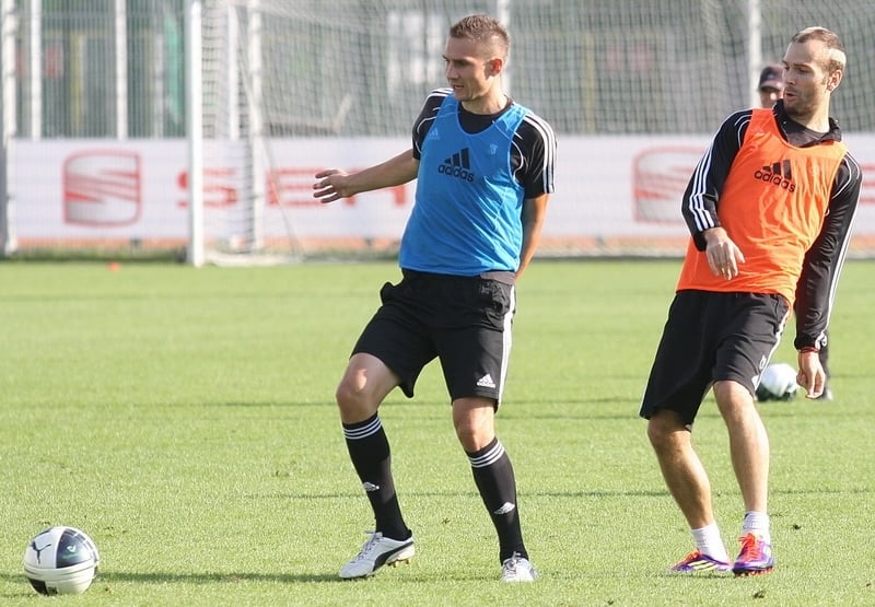 News: Ljuboja wrócił do treningów, Manu jeszcze nie