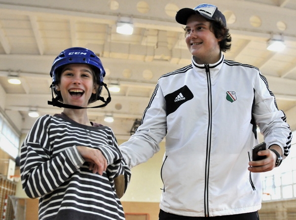 Hokej: Z wizytą w szkole na Ursynowie