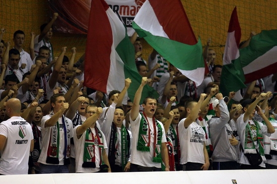 Zdjęcia i video z dopingiem z meczu koszykówki Legia - Śląsk
