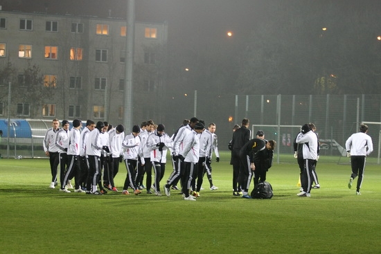 Piłkarze trenowali przed meczem z Lechią