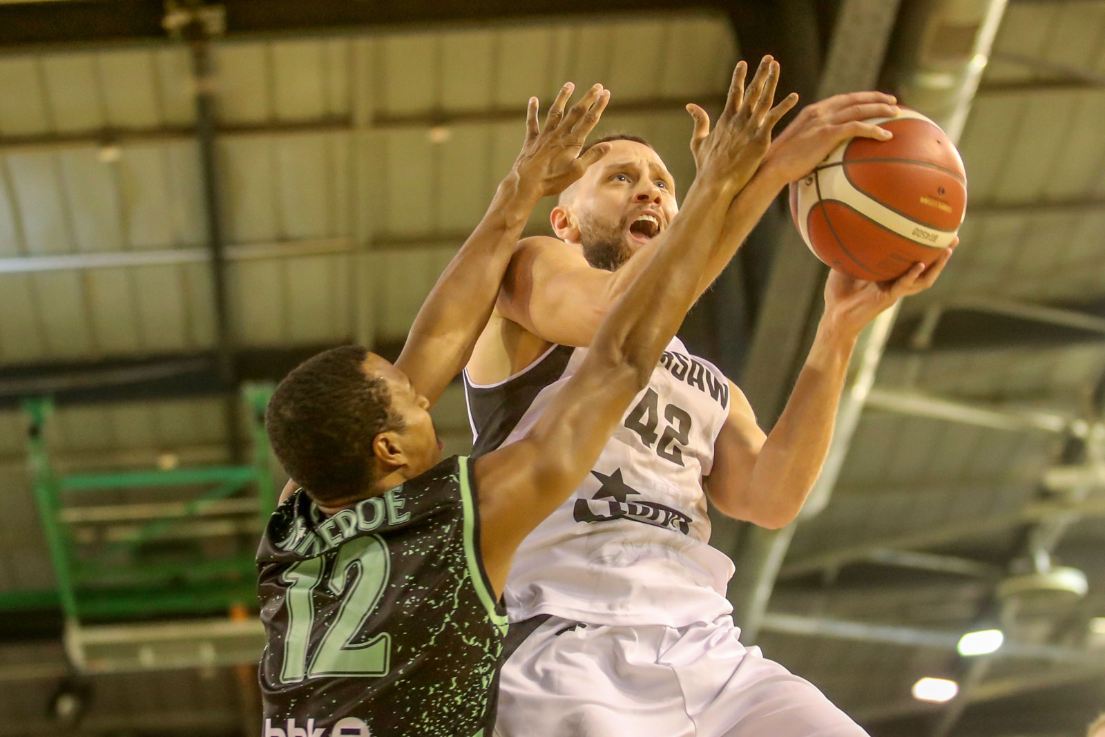 Koszykówka Hiszpanie pokonani Legia bliżej półfinału FIBA Europe Cup