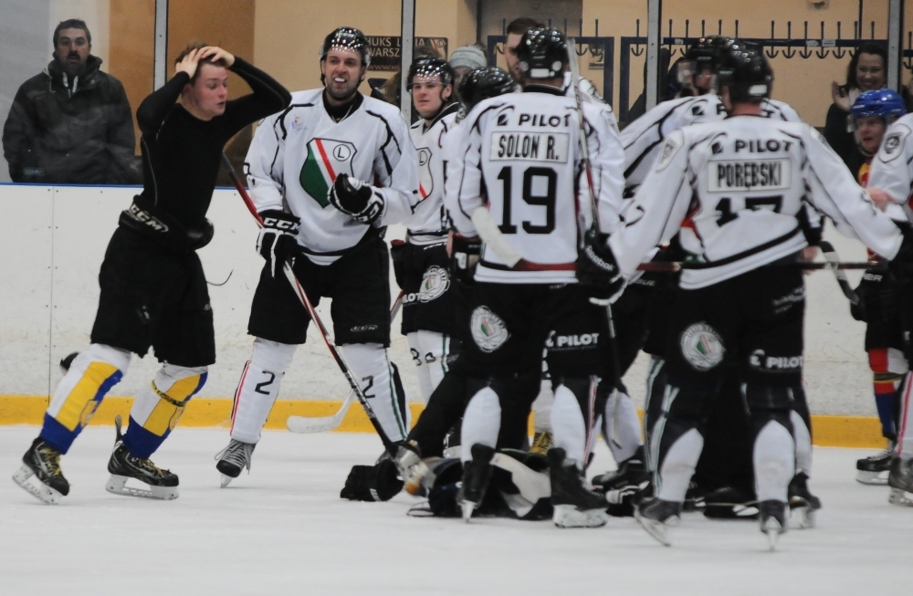 News: Hokej: Skrót niedzielnego meczu Legii z Podhalem