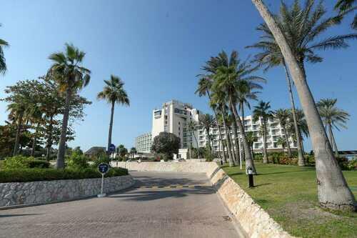 Dubaj 2021: Jebel Ali Beach Hotel gotowe na przyjazd Legii