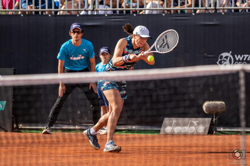 BNP Paribas Poland Open: Iga Świątek - Caroline Garcia 1:2