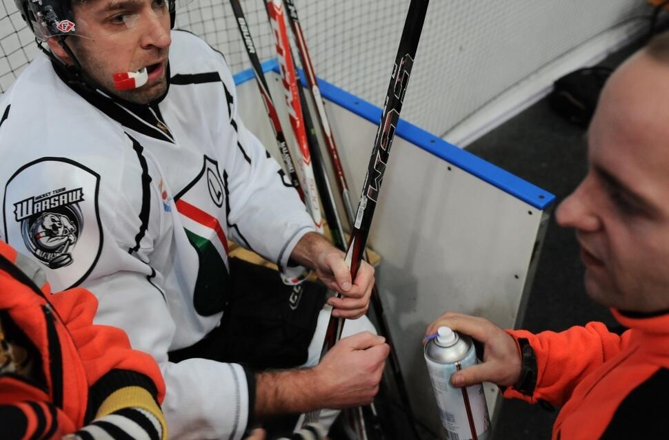 News: Hokej: Stronnicze sędziowanie, porażka ze Stoczniowcem