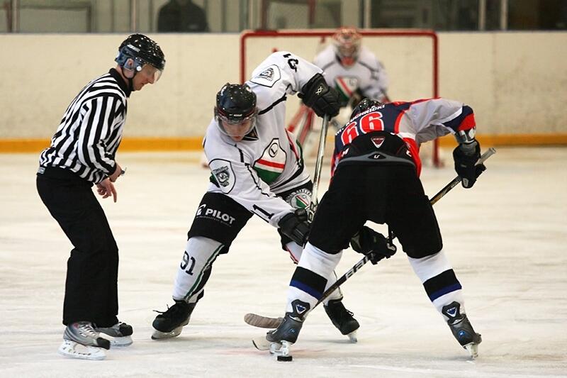News: Hokej: Skrót niedzielnego meczu z KS Toruń