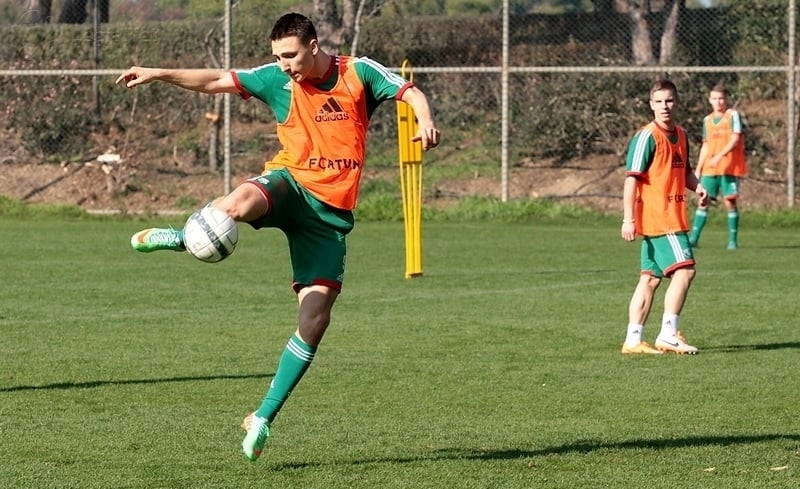 News: U-20: Przegrana Polaków, grał Arak