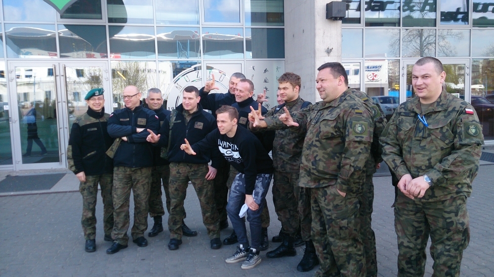 News: Wojskowi gościli przy Łazienkowskiej - WIDEO