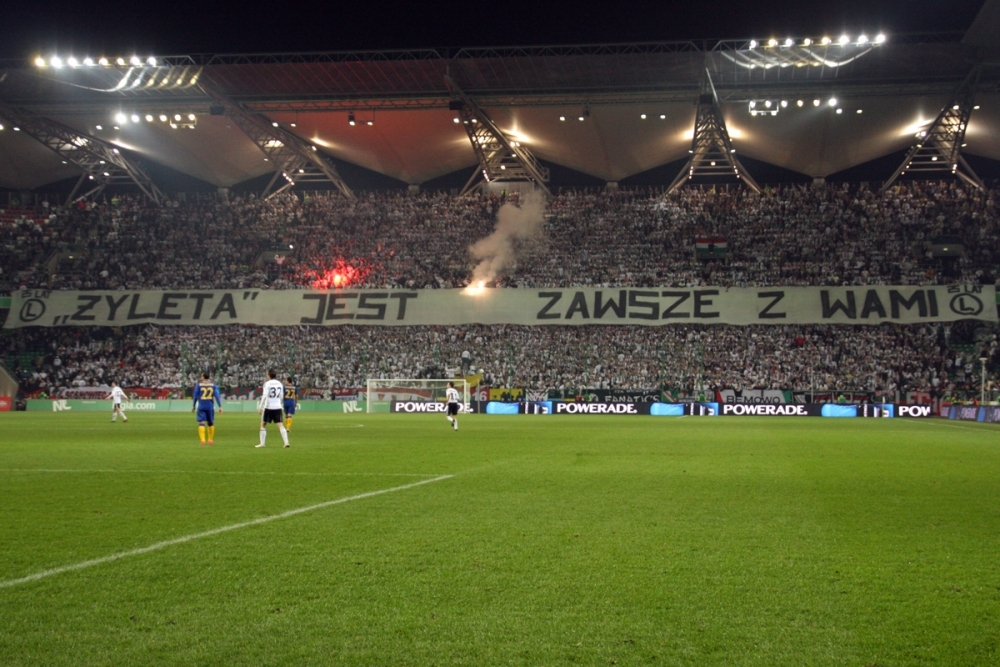 News: Steaua chce kibiców Legii na Żylecie