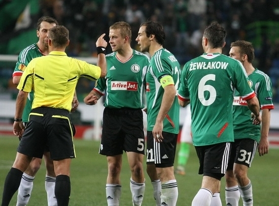 News: Legia walczyła w dziewięciu w Krakowie