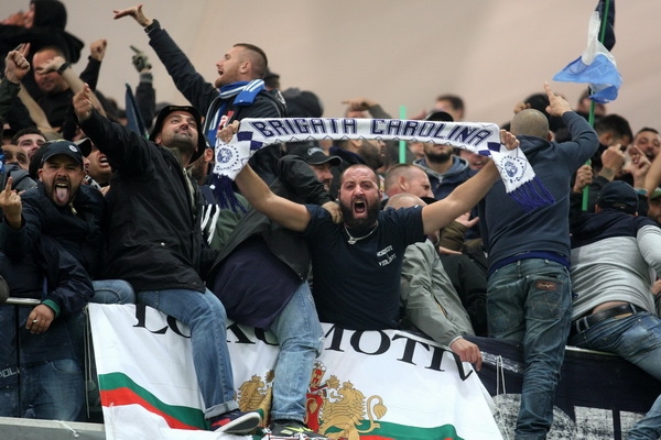 Fotoreportaże z meczu z Napoli