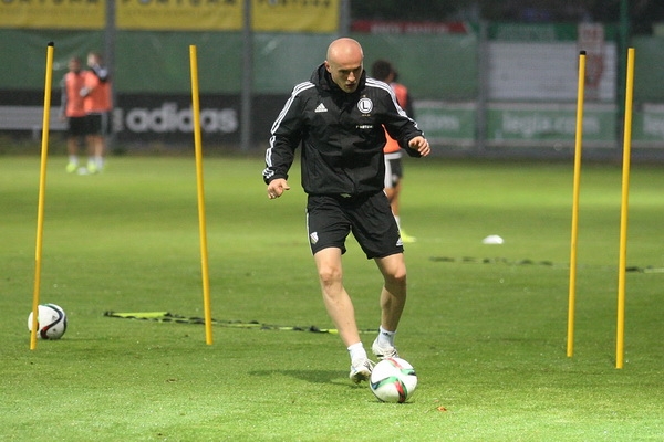 Vranjes i Galić trenowali z Legią, Pazdan indywidualnie (akt. wideo)