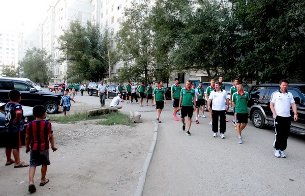 Piłkarze Legii spacerowali po Aktobe