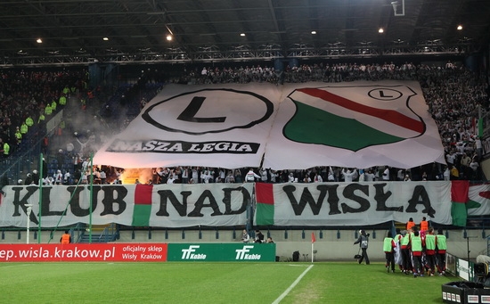 Wisła Kraków - Legia Warszawa 0:0 - Sędzia wykartkował Legię