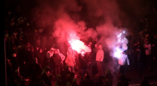 Spokojna manifestacja i mały żart z policji