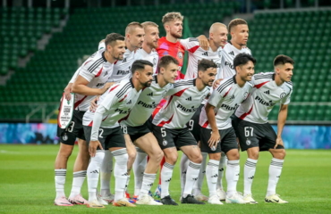 Legia Warszawa - Caernarfon Town 6:0 zespół drużyna